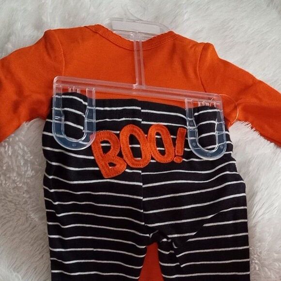 Carter's Just One You Mommy's Little Boo Halloween 2-Pc Outfit (Infant Size 6M) - Picture 3 of 4
